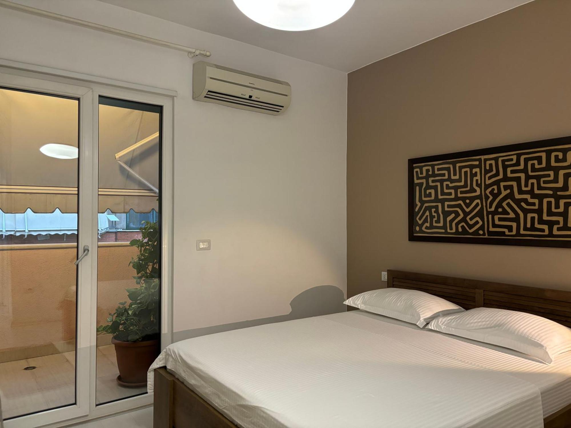 Tam Serviced 2Bdr Apartment City Center No6 Tiranë Eksteriør bilde