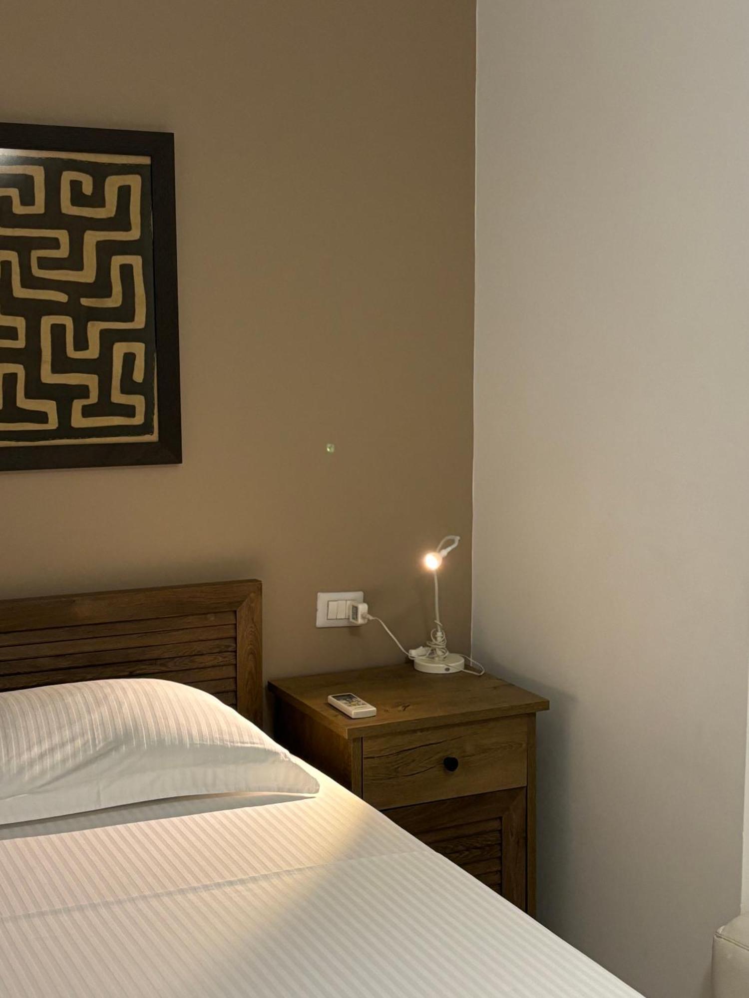 Tam Serviced 2Bdr Apartment City Center No6 Tiranë Eksteriør bilde