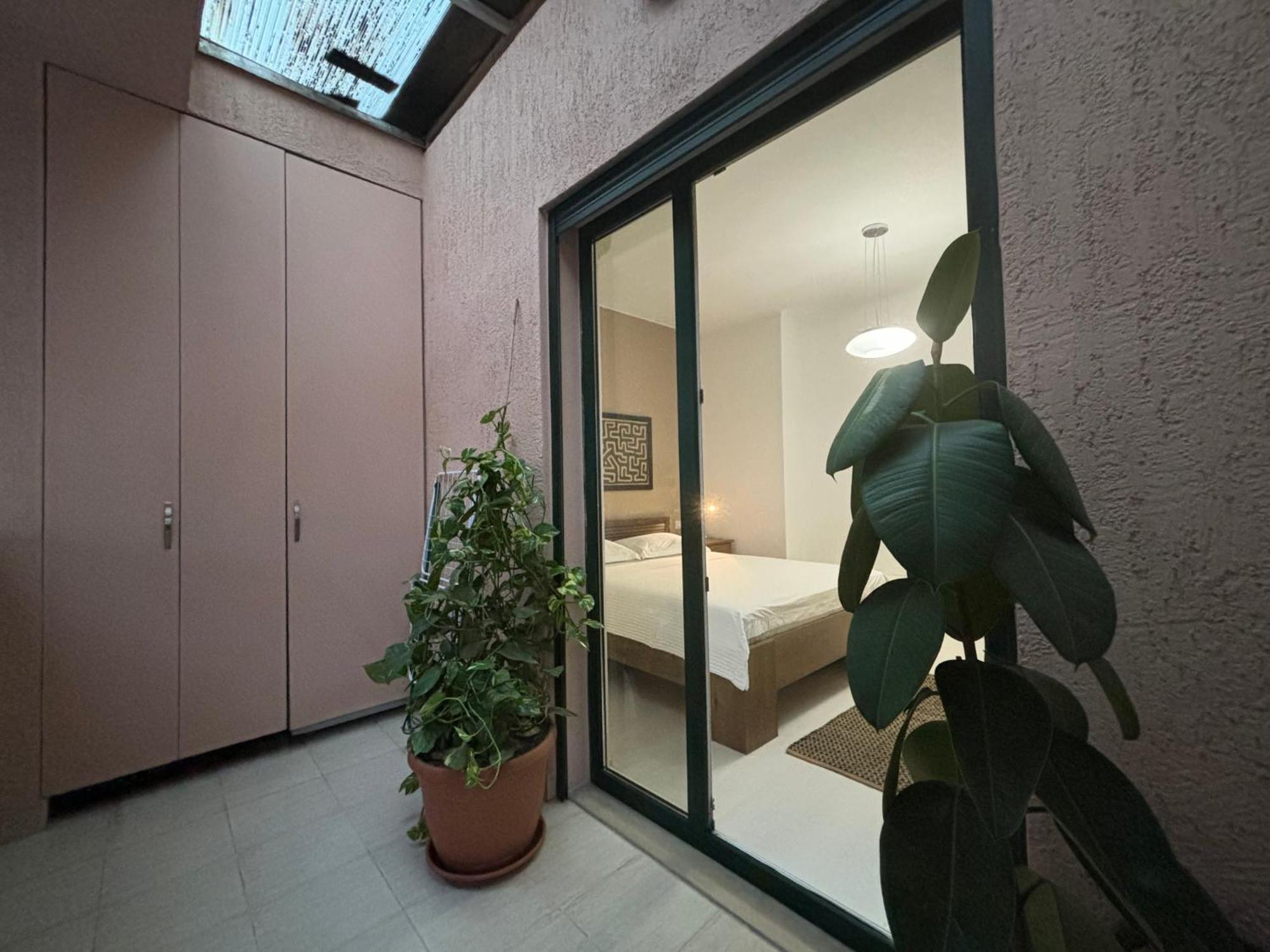 Tam Serviced 2Bdr Apartment City Center No6 Tiranë Eksteriør bilde