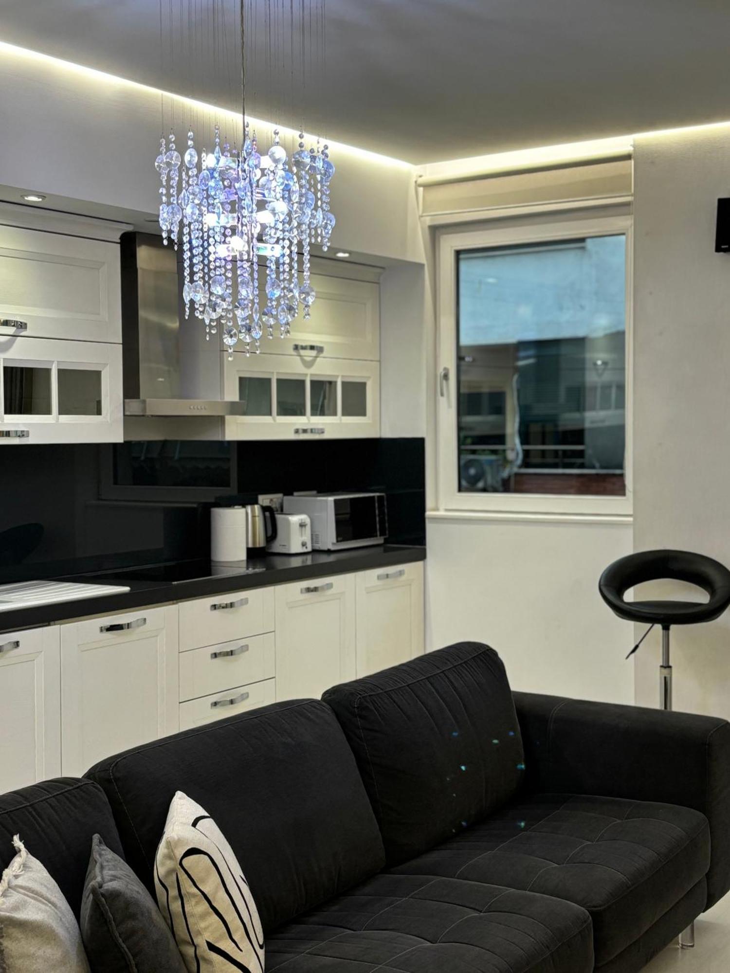 Tam Serviced 2Bdr Apartment City Center No6 Tiranë Eksteriør bilde